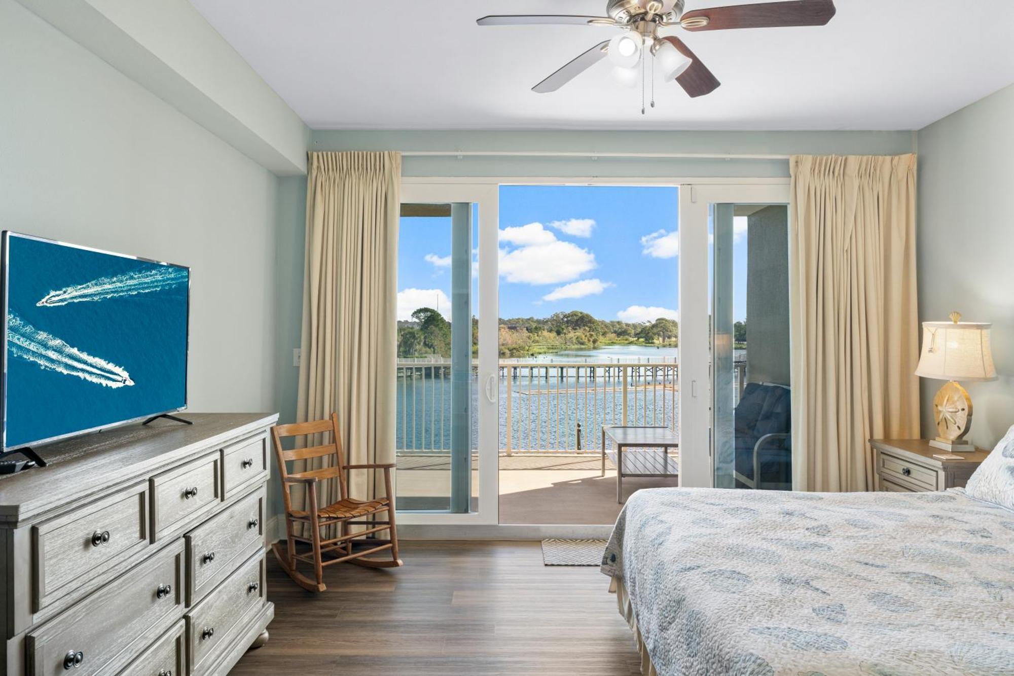 Floor 3bd Bunks Condo! Family Resort! 5 Pools! Free Chair Service!
