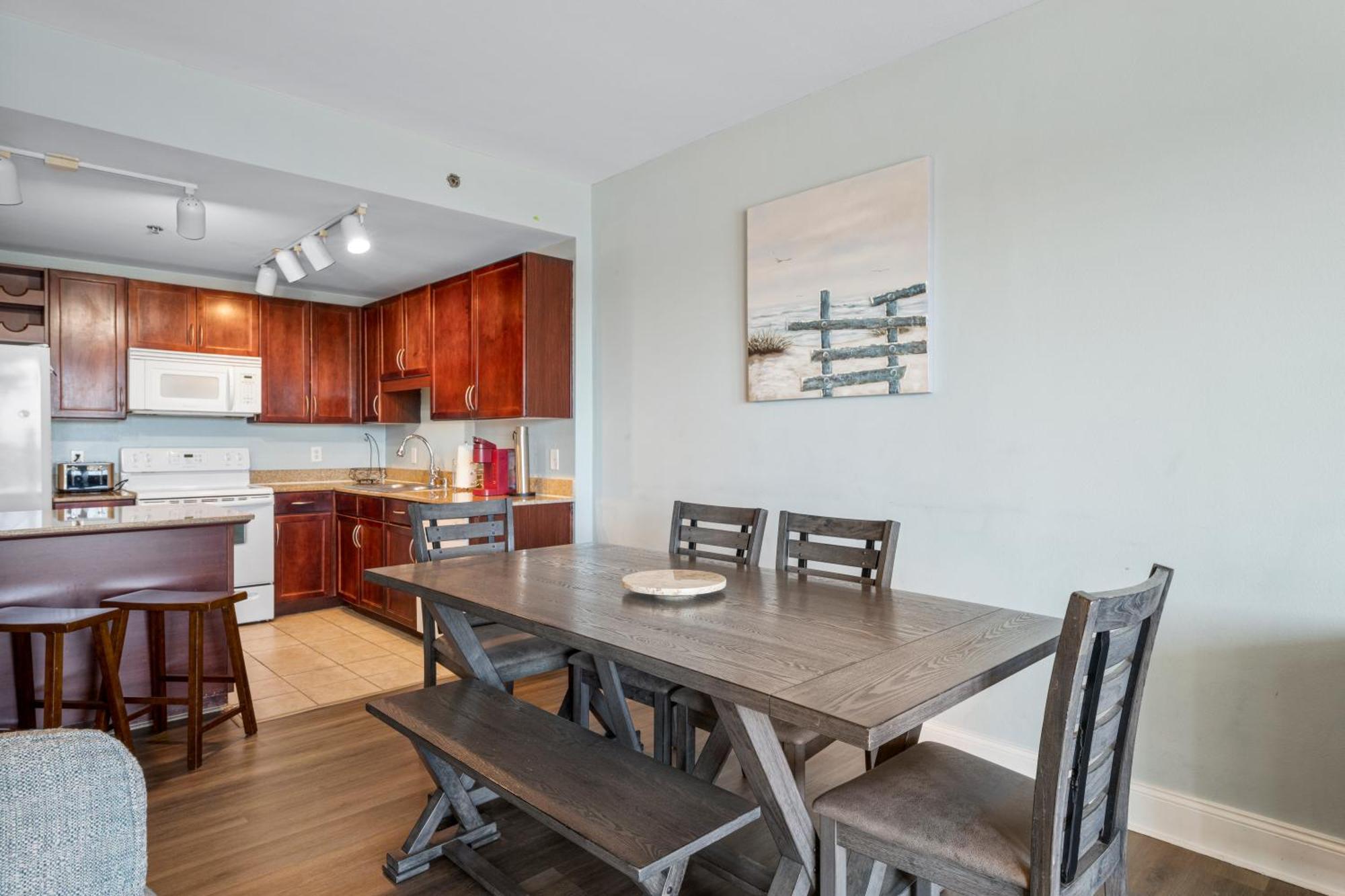 Floor 3bd Bunks Condo! Family Resort! 5 Pools! Free Chair Service! Apartment *