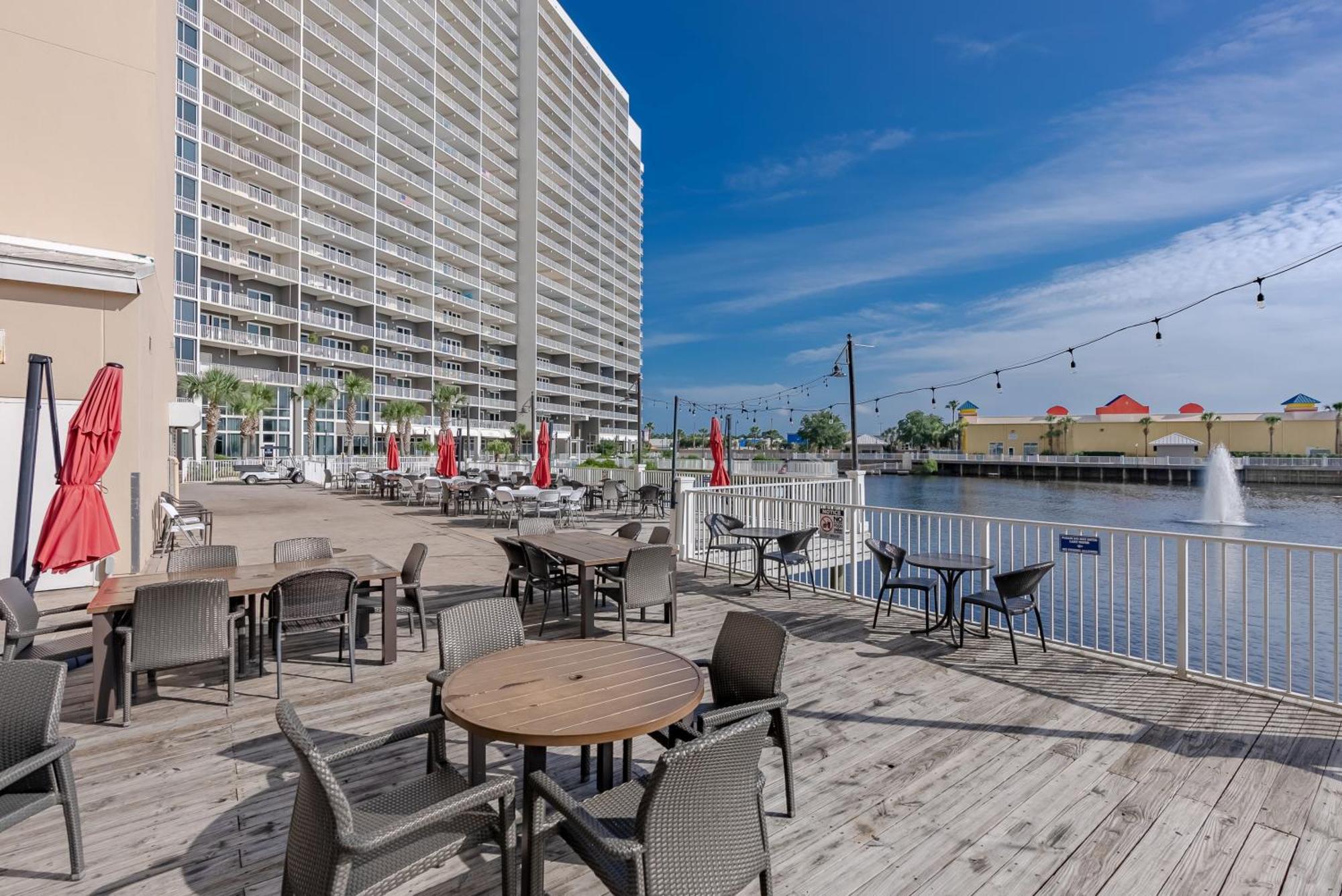 Floor 3bd Bunks Condo! Family Resort! 5 Pools! Free Chair Service!