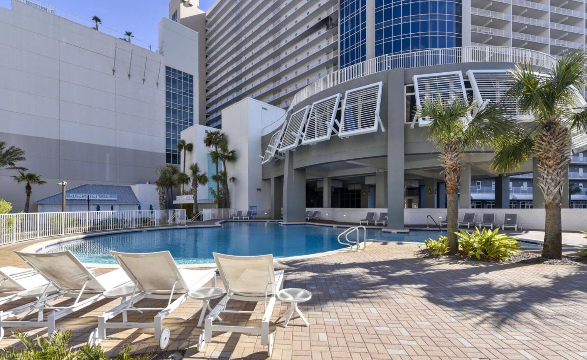 Apartment Floor 3bd Bunks Condo! Family Resort! 5 Pools! Free Chair Service! *