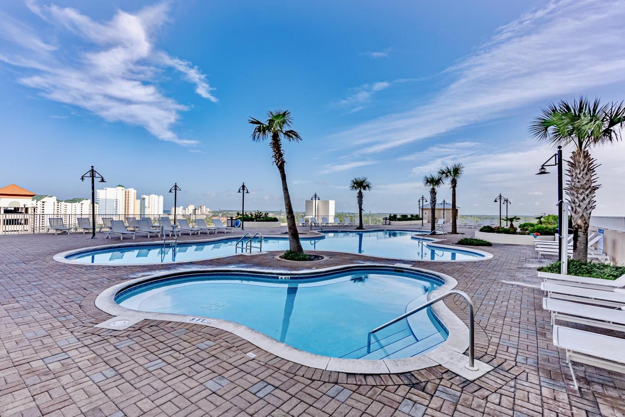 Apartment Floor 3bd Bunks Condo! Family Resort! 5 Pools! Free Chair Service!