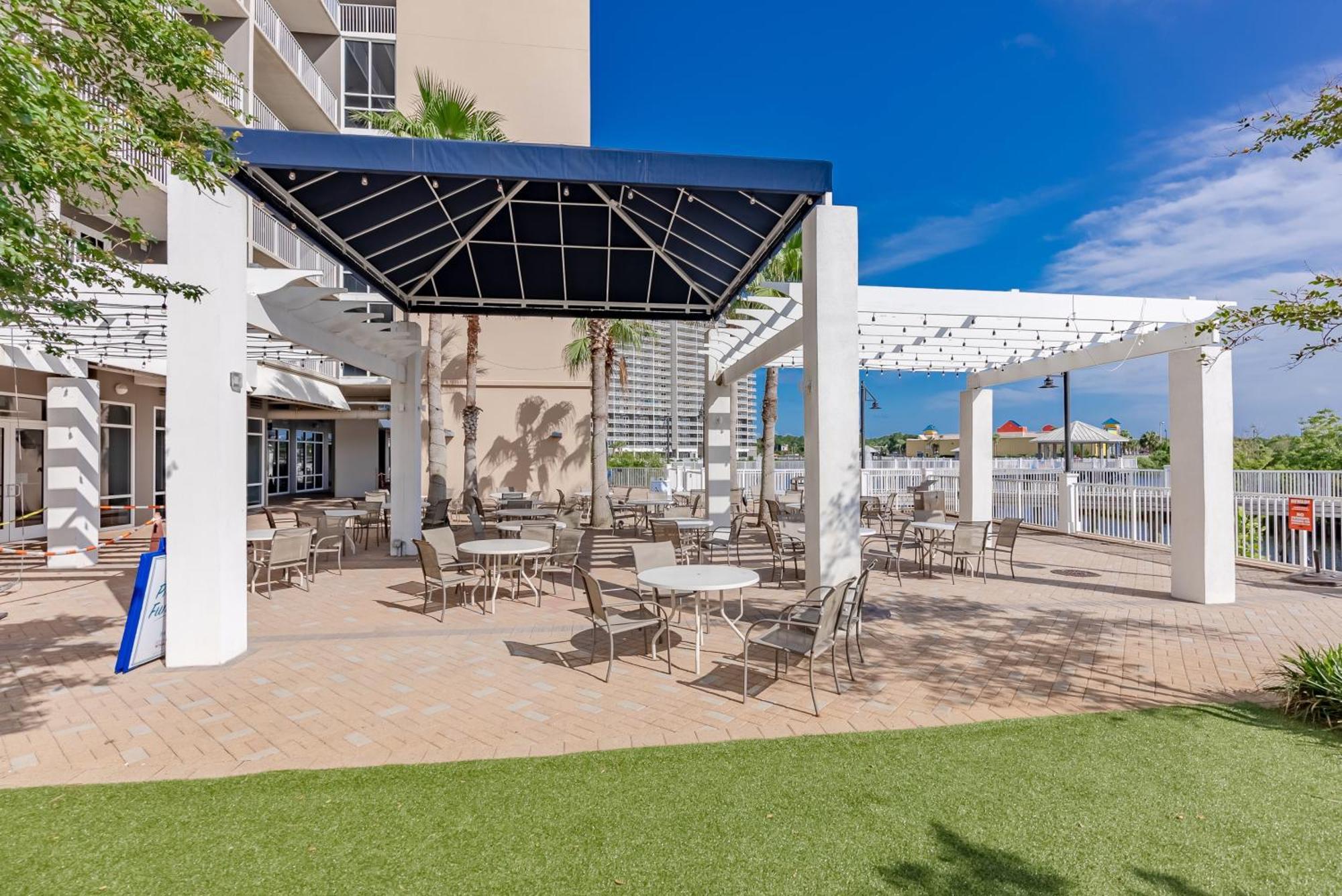 Floor 3bd Bunks Condo! Family Resort! 5 Pools! Free Chair Service!